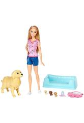 Barbie e seus filhotes de cachorro Surpresa Mattel FDD43