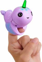 Fingerlings Light Up Narwhal Nelly WowWee 3696