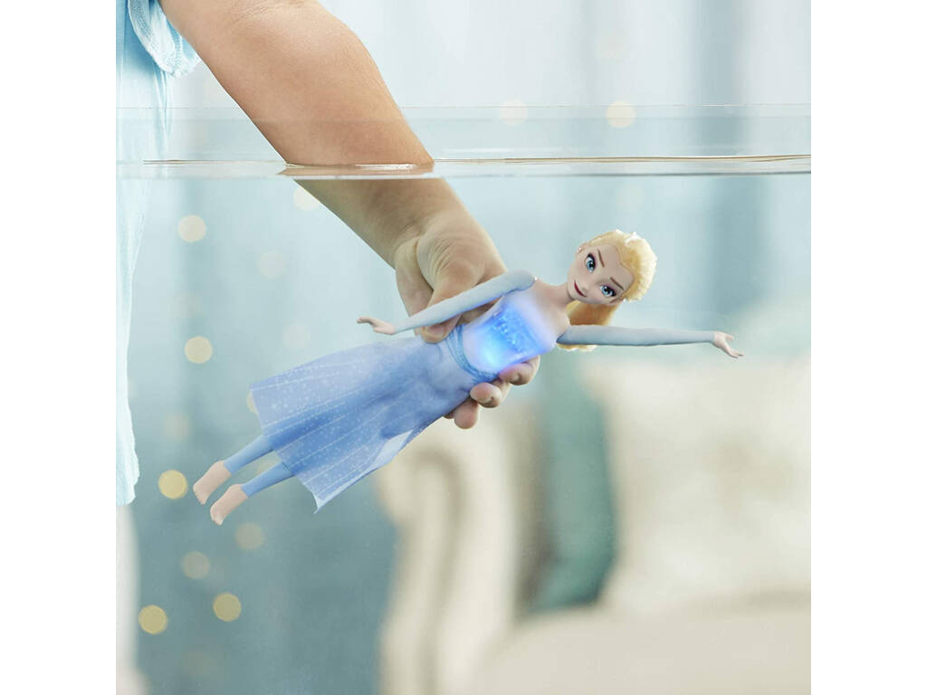 Frozen II Muñeca Elsa Luz en el Agua Hasbro F0594