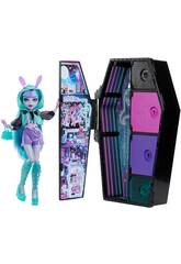 Monster High Skulltimate Secrets Neon Frights Muñeca Twyla Mattel HNF82