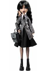 Monster High Wednesday Boneca Quarta-Feira Addams com Uniforme e Coisa