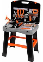 Mallette de transport et tabli Black & Decker avec 25 accessoires