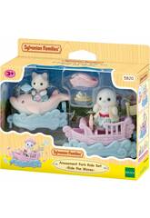 Sylvanian Families Figurine Puffy avec bateau et visage avec dauphin