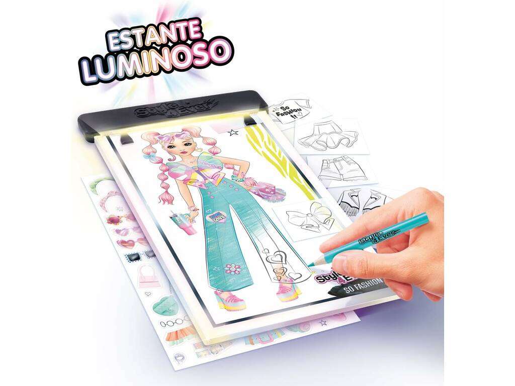 Style 4 Ever Diseña la Moda Light-Up Pad con Accesorios
